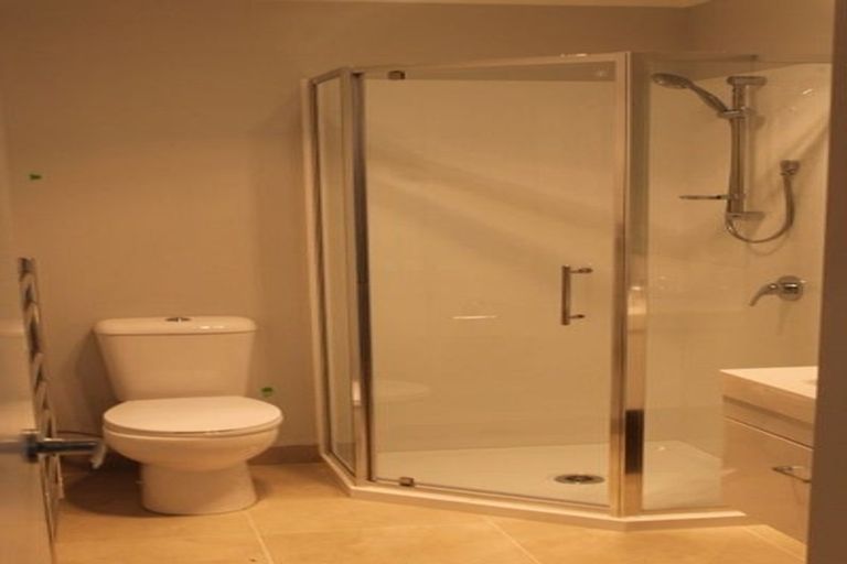 Photo of property in 2/18 Onukutara Place, Huntington, Hamilton, 3281