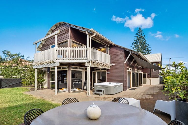 Photo of property in 299 Oceanbeach Road, Mount Maunganui, 3116