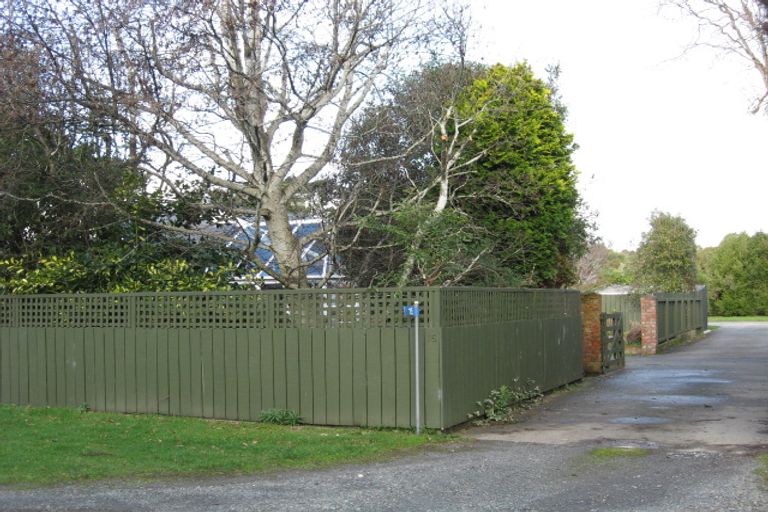 Photo of property in 15 Rata Road, Otatara, Invercargill, 9879