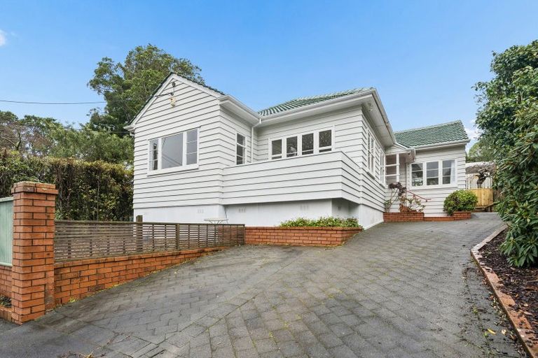 Photo of property in 6 Station Road, Khandallah, Wellington, 6035