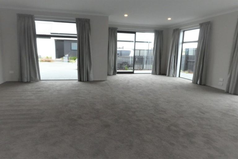 Photo of property in 4 Nevermore Place, Halswell, Christchurch, 8025