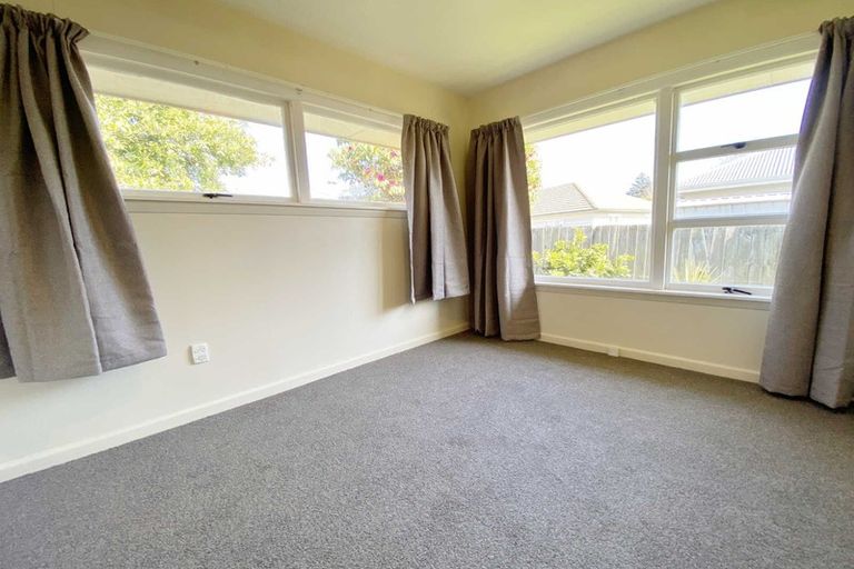 Photo of property in 4 Colwyn Street, Bryndwr, Christchurch, 8053