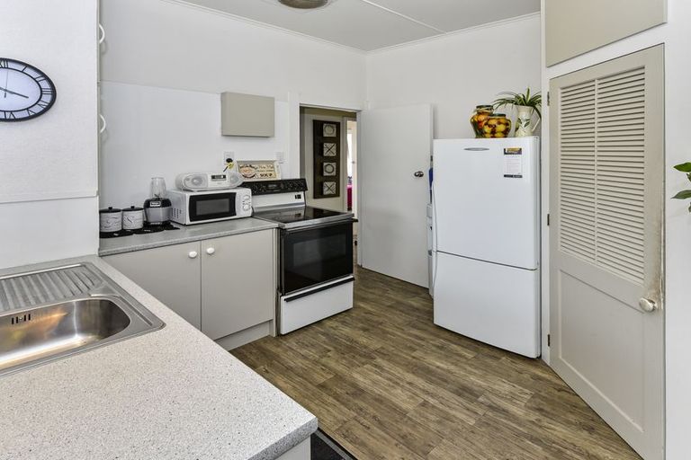 Photo of property in 218 St George Street, Papatoetoe, Auckland, 2025