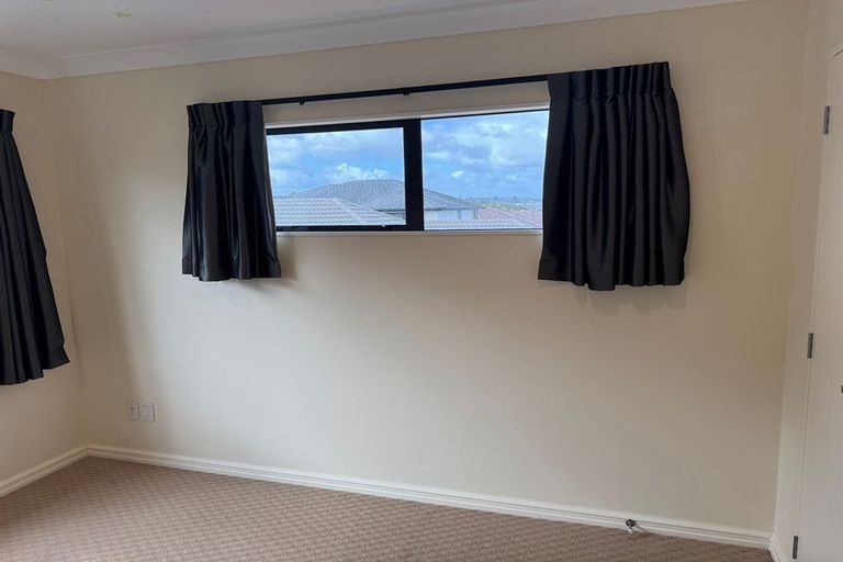 Photo of property in 3 Askerne Drive, Flat Bush, Auckland, 2016
