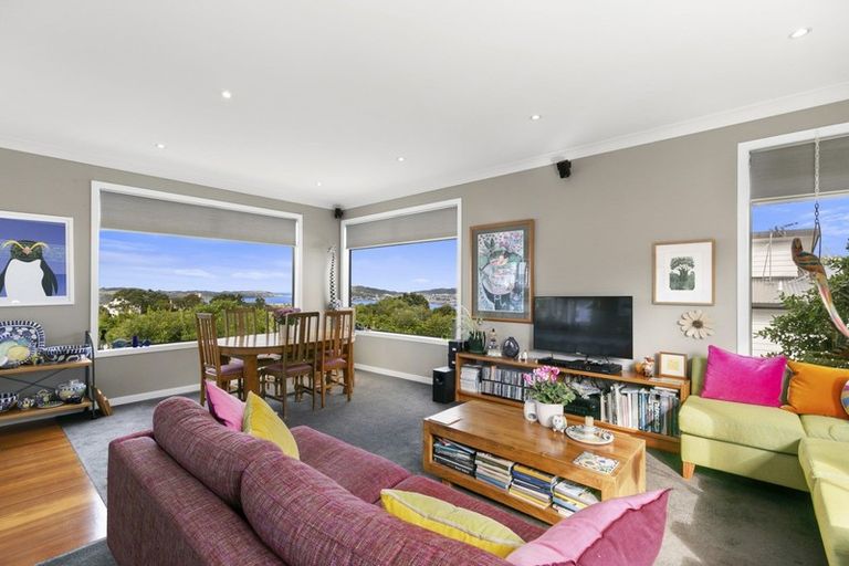 Photo of property in 16 Lakshmi Place, Khandallah, Wellington, 6035