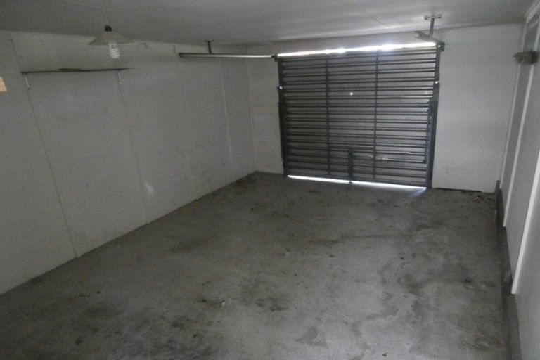 Photo of property in 2 Highgate Avenue, Merivale, Christchurch, 8014