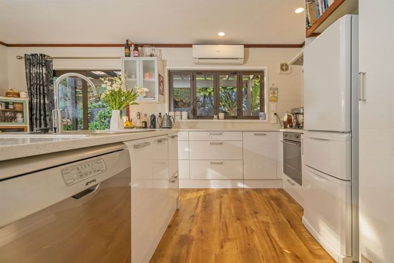 Photo of property in 4 School House Lane, Whitianga, 3510