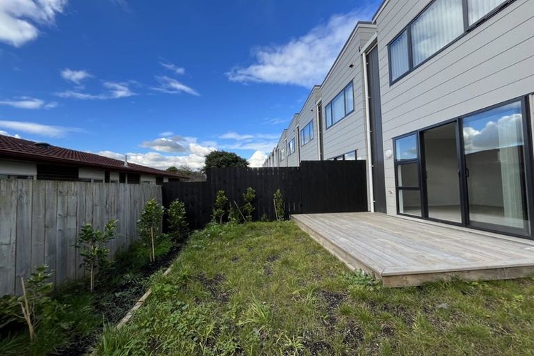 Photo of property in 65 Tima Lane, Mangere Bridge, Auckland, 2022