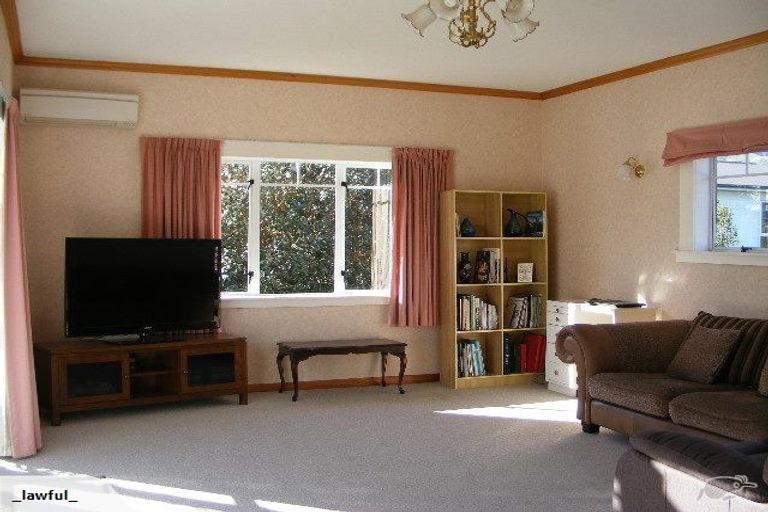 Photo of property in 32 Hill Street, Paeroa, 3600