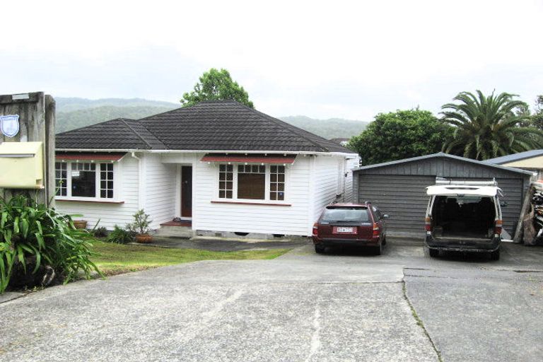 Photo of property in 1 Mountain Road, Morningside, Whangarei, 0110