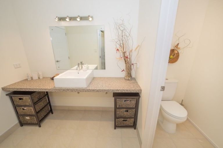 Photo of property in 87 Dusky Street, Te Anau, 9600