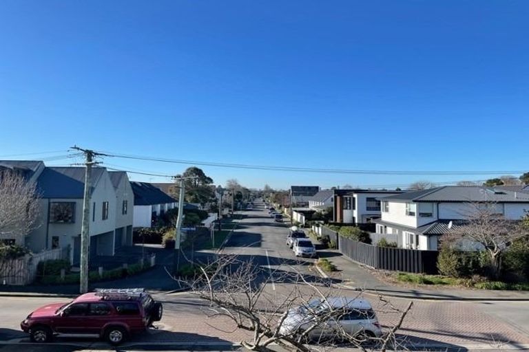 Photo of property in 4/21 Hewitts Road, Merivale, Christchurch, 8014