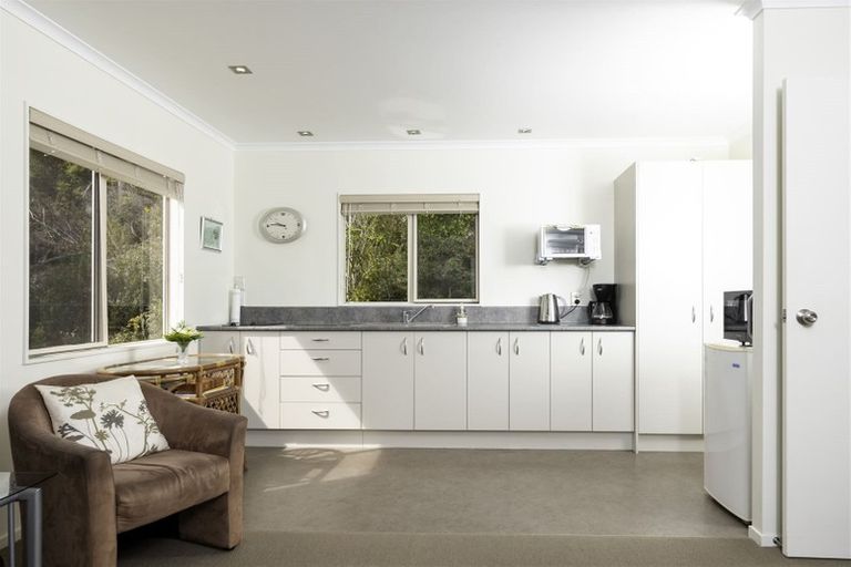 Photo of property in 9 Toi Track, Russell, 0272