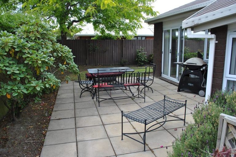 Photo of property in 32 Kedleston Drive, Avonhead, Christchurch, 8042