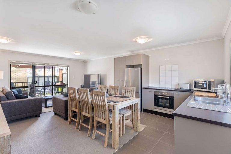 Photo of property in St Claire Village, 203/172 Mcleod Road, Te Atatu South, Auckland, 0610