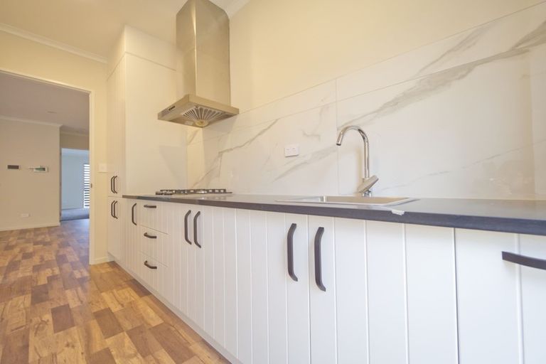 Photo of property in 31 Vazey Way, Hobsonville, Auckland, 0618