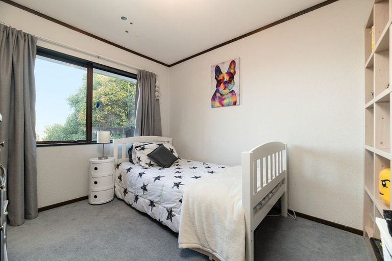 Photo of property in 22 Bellfield Place, Bethlehem, Tauranga, 3110
