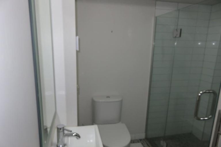 Photo of property in 3/142 Onslow Road, Khandallah, Wellington, 6035