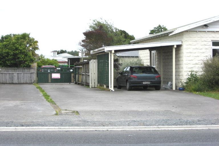 Photo of property in 2/83 Manuroa Road, Takanini, 2112