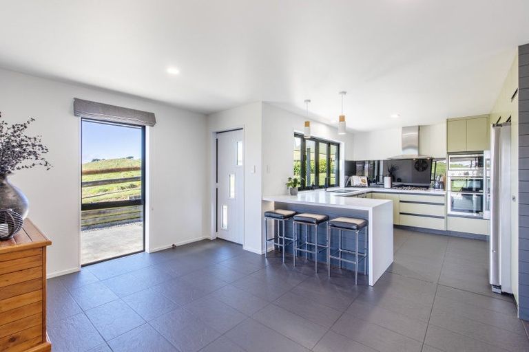 Photo of property in 14 Centre Road, Matamau, Dannevirke, 4977