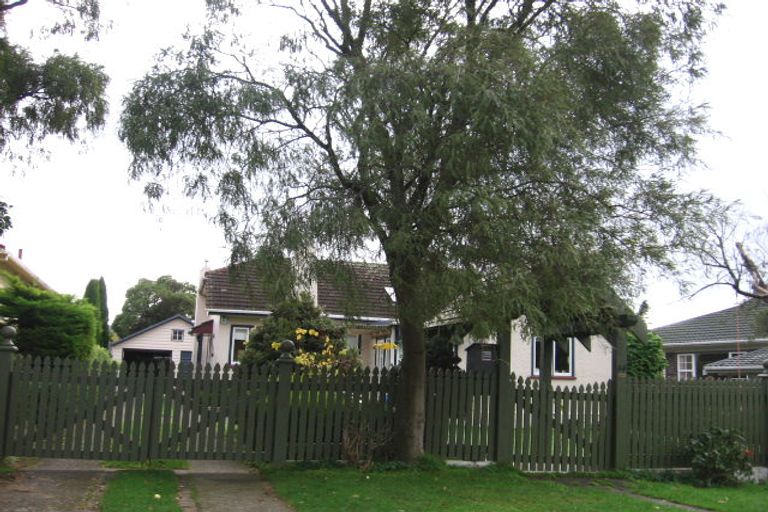 Photo of property in 14 Tawa Street, Woburn, Lower Hutt, 5010