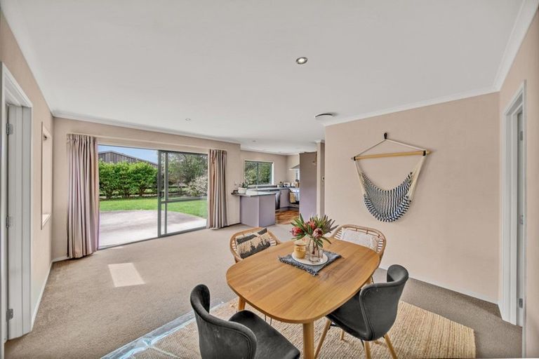 Photo of property in 131 Foster Road, Kumeu, 0891