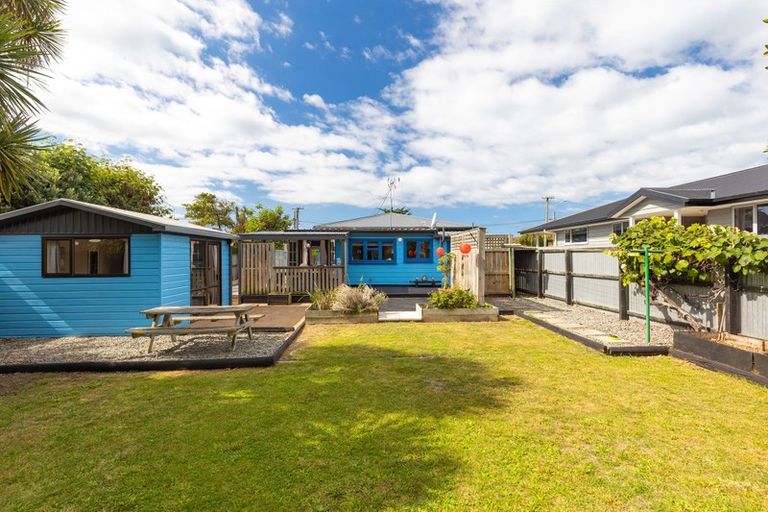 Photo of property in 262 Estuary Road, South New Brighton, Christchurch, 8062