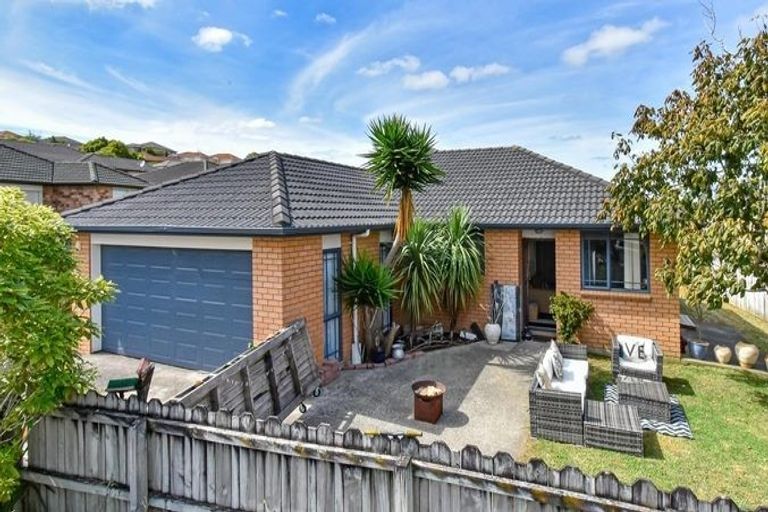Photo of property in 9 Nykki Place, Papakura, 2110