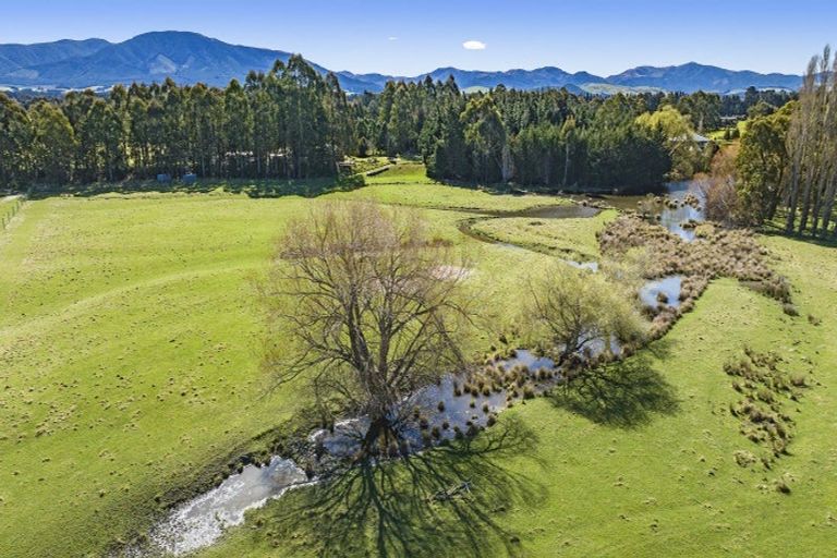 Photo of property in 128 Garrymere Road, Okuku, Rangiora, 7473