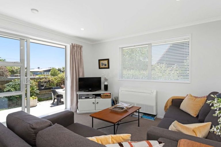 Photo of property in 21a Augusta Street, Redcliffs, Christchurch, 8081