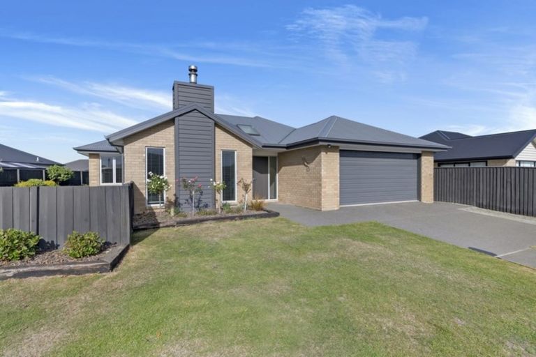 Photo of property in 5 Navy Loop, Rolleston, 7614