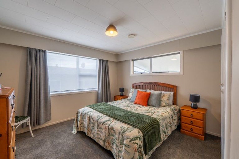 Photo of property in 45 Edinburgh Crescent, Waikiwi, Invercargill, 9810