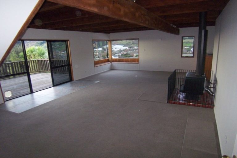 Photo of property in 12 Flinders Road, Heathcote Valley, Christchurch, 8022