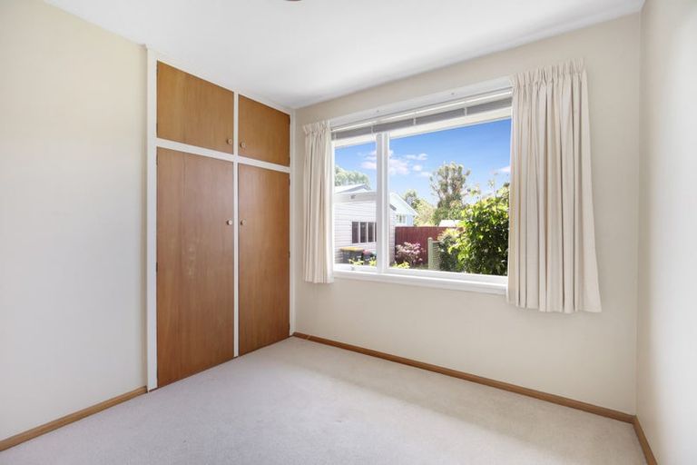 Photo of property in 25 Erin Crescent, Mairehau, Christchurch, 8013