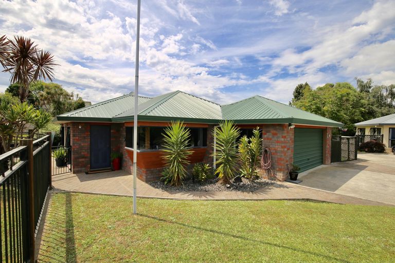 Photo of property in 215 Grandview Road, Grandview Heights, Hamilton, 3200