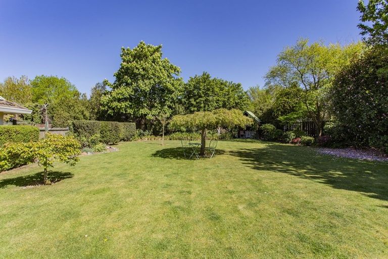 Photo of property in 127 West Belt, Rangiora, 7400