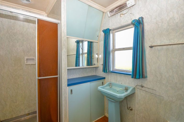 Photo of property in 27 Taverner Street, Carterton, 5713