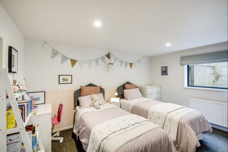 Photo of property in 13 Havelock Road, Hospital Hill, Napier, 4110