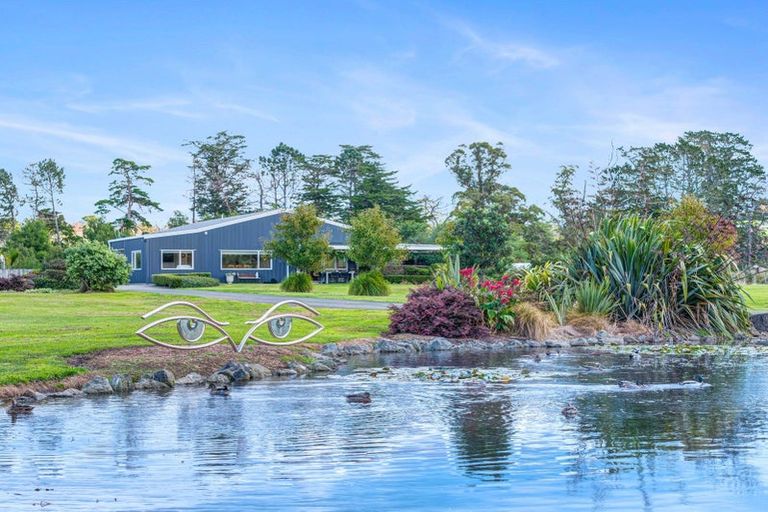 Photo of property in 170 Pomona Road, Kumeu, 0891