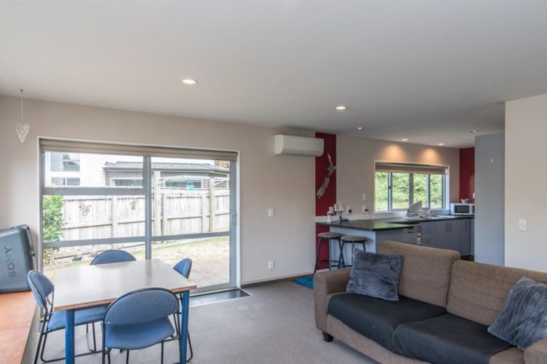 Photo of property in 15 Kennedy Place, Waikanae Beach, Waikanae, 5036