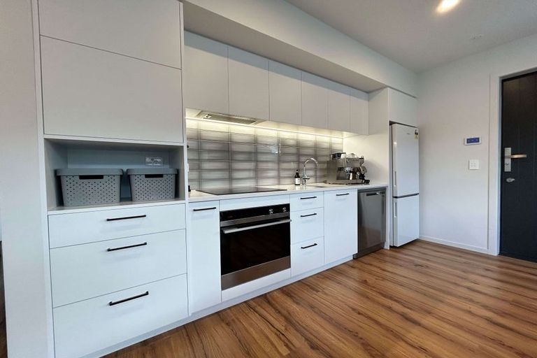 Photo of property in 5 The Landing, Riverhead, 0820