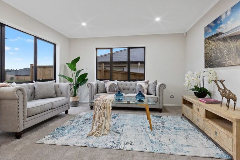 Photo of property in 16 Moyle Street, Pokeno, 2402