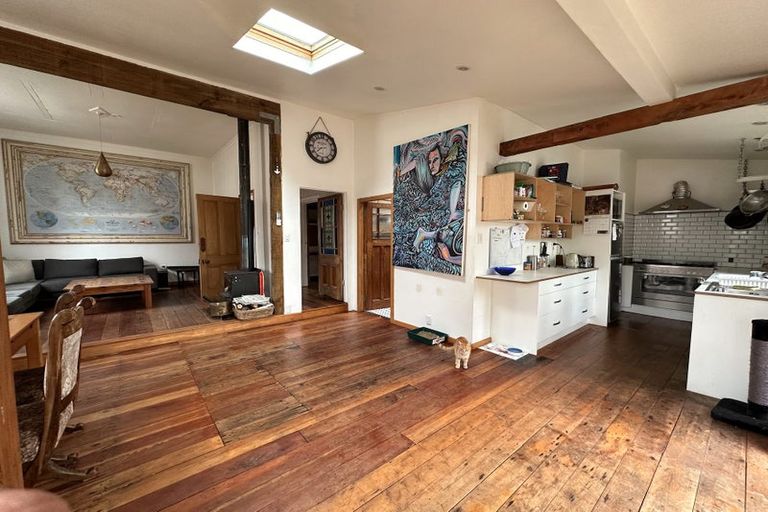 Photo of property in 43 Wilson Street, Newtown, Wellington, 6021