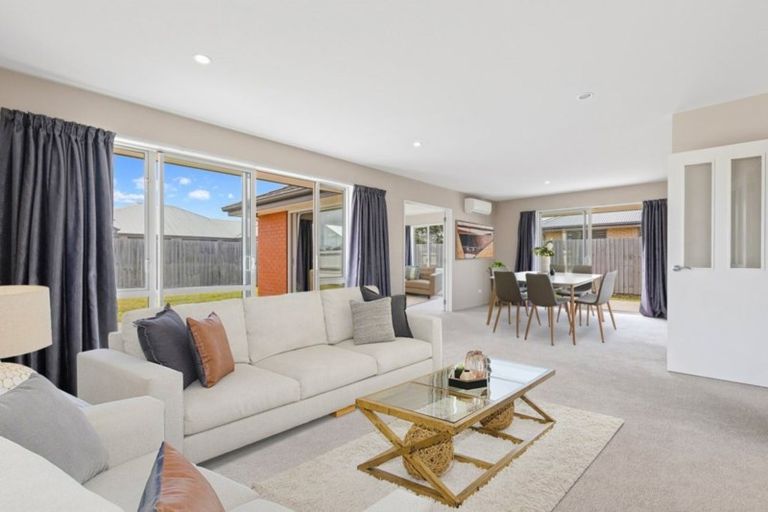 Photo of property in 6 Cassino Street, Rangiora, 7400