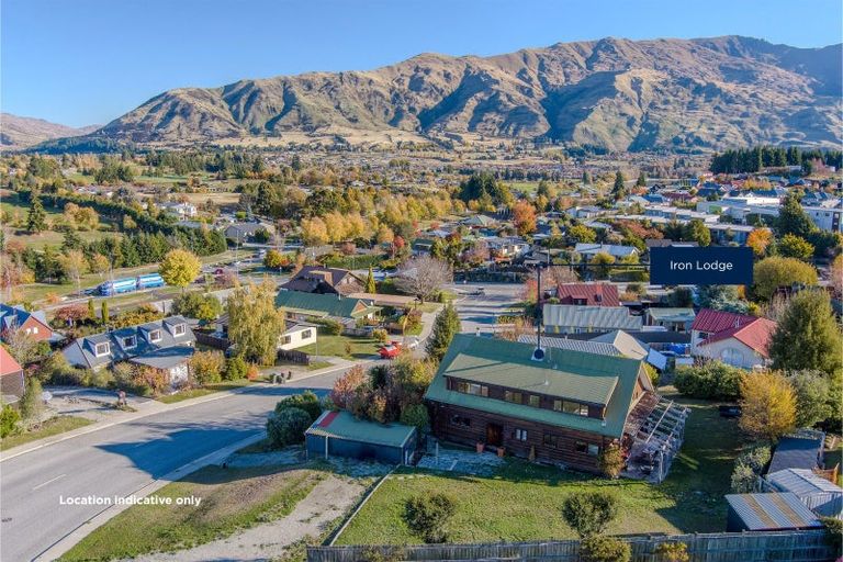 Photo of property in 21 Mount Iron Drive, Wanaka, 9305