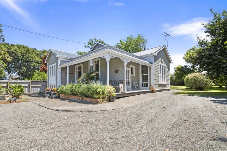 Photo of property in 54 Grey Street, Marton, 4710