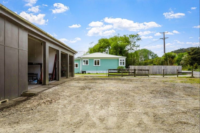 Photo of property in 8 Old Kaipara Road, Kaipara Flats, Warkworth, 0981