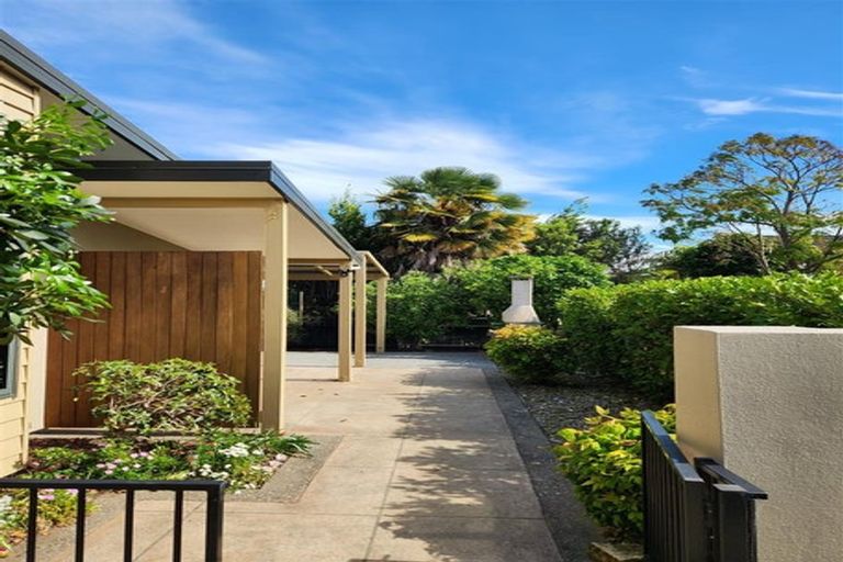 Photo of property in 25 Martin Street, Monaco, Nelson, 7011