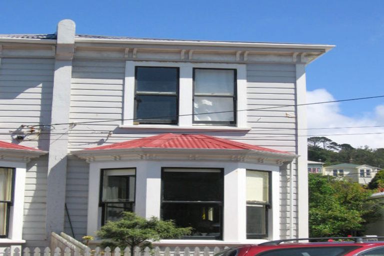 Photo of property in 170 Tasman Street, Mount Cook, Wellington, 6021