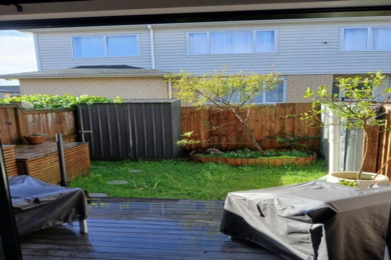 Photo of property in 5/17 Woodford Avenue, Henderson, Auckland, 0610